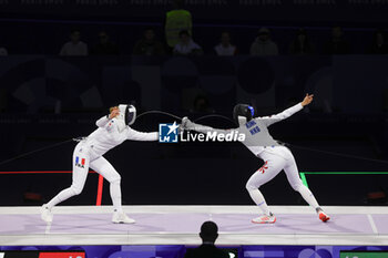 2024-07-27 - MALLO-BRETON Auriane of France, KONG Man Wai Vivian of Hong Kong, China Women's Épée Individual Fencing during the Olympic Games Paris 2024 on 27 July 2024 at Le Grand Palais in Paris, France - OLYMPIC GAMES PARIS 2024 - 27/07 - OLYMPIC GAMES PARIS 2024 - OLYMPIC GAMES