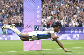 2024-07-27 - Jefferson-Lee Joseph (France) scores a try, Rugby Sevens, Men's final between France and Fiji during the Olympic Games Paris 2024 on 27 July 2024 at Stade de France in Saint-Denis, France - OLYMPIC GAMES PARIS 2024 - 27/07 - OLYMPIC GAMES PARIS 2024 - OLYMPIC GAMES