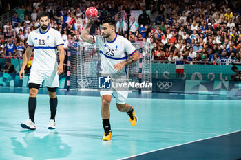 2024-07-27 - Hugo Descat (France), Handball, Men's Preliminary Round Group B between Denmark and France during the Olympic Games Paris 2024 on 27 July 2024 at South Paris Arena 6 in Paris, France - OLYMPIC GAMES PARIS 2024 - 27/07 - OLYMPIC GAMES PARIS 2024 - OLYMPIC GAMES