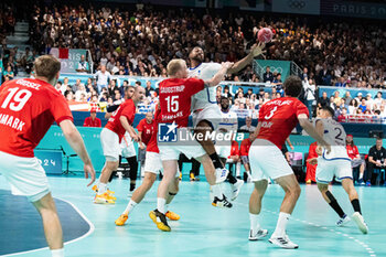 2024-07-27 - Melvyn Richardson (France) and Magnus Saugstrup (Denmark), Handball, Men's Preliminary Round Group B between Denmark and France during the Olympic Games Paris 2024 on 27 July 2024 at South Paris Arena 6 in Paris, France - OLYMPIC GAMES PARIS 2024 - 27/07 - OLYMPIC GAMES PARIS 2024 - OLYMPIC GAMES