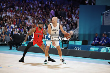 2024-07-27 - Nick Calathes of Greece and Nickeil Alexander-Walker of Canada, Basketball, Men's Group Phase - Group A between Greece and Canada during the Olympic Games Paris 2024 on 27 July 2024 in Villeneuve-d'Ascq near Lille, France - OLYMPIC GAMES PARIS 2024 - 27/07 - OLYMPIC GAMES PARIS 2024 - OLYMPIC GAMES