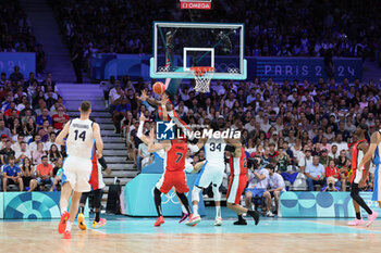 2024-07-27 - Thomas Walkup of Greece and Luguentz Dort of Canada, Basketball, Men's Group Phase - Group A between Greece and Canada during the Olympic Games Paris 2024 on 27 July 2024 in Villeneuve-d'Ascq near Lille, France - OLYMPIC GAMES PARIS 2024 - 27/07 - OLYMPIC GAMES PARIS 2024 - OLYMPIC GAMES