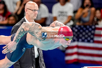 2024-07-27 - Peaty Adam of Great Britain competing in the Men's 100m Breaststroke Semifinals during Day 1 of Swimming during the Olympic Games Paris 2024 on 27 July 2024 at Paris La Defense Arena in Paris, France - OLYMPIC GAMES PARIS 2024 - 27/07 - OLYMPIC GAMES PARIS 2024 - OLYMPIC GAMES