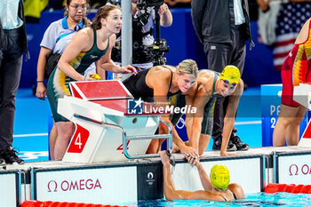 2024-07-27 - Team of Australia competing in the Women's 4 X 100m Freestyle Relay Final during Day 1 of Swimming during the Olympic Games Paris 2024 on 27 July 2024 at Paris La Defense Arena in Paris, France - OLYMPIC GAMES PARIS 2024 - 27/07 - OLYMPIC GAMES PARIS 2024 - OLYMPIC GAMES