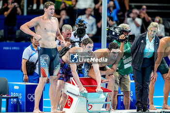 2024-07-27 - Team United States of America competing in the Men's 4 X 100m Freestyle Relay Final during Day 1 of Swimming during the Olympic Games Paris 2024 on 27 July 2024 at Paris La Defense Arena in Paris, France - OLYMPIC GAMES PARIS 2024 - 27/07 - OLYMPIC GAMES PARIS 2024 - OLYMPIC GAMES