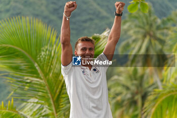 2024-08-05 - Kauli Vaast of France Gold medal, Surfing, Men's Gold Medal Match during the Olympic Games Paris 2024 on 6 August 2024 at Teahupo'o in Tahiti, French Polynesia - OLYMPIC GAMES PARIS 2024 - 06/08 - OLYMPIC GAMES PARIS 2024 - OLYMPIC GAMES