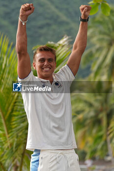 2024-08-05 - Kauli Vaast of France Gold medal, Surfing, Men's Gold Medal Match during the Olympic Games Paris 2024 on 6 August 2024 at Teahupo'o in Tahiti, French Polynesia - OLYMPIC GAMES PARIS 2024 - 06/08 - OLYMPIC GAMES PARIS 2024 - OLYMPIC GAMES