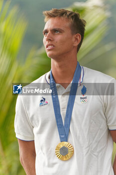 2024-08-05 - Kauli Vaast of France Gold medal, Surfing, Men's Gold Medal Match during the Olympic Games Paris 2024 on 6 August 2024 at Teahupo'o in Tahiti, French Polynesia - OLYMPIC GAMES PARIS 2024 - 06/08 - OLYMPIC GAMES PARIS 2024 - OLYMPIC GAMES