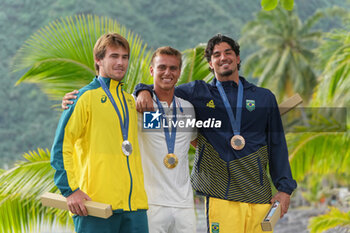 2024-08-05 - Jack Robinson of Australia Silver medal, Kauli Vaast of France Gold medal, Gabriel Medina of Brazil Bronze medal, Surfing, Men's during the Olympic Games Paris 2024 on 6 August 2024 at Teahupo'o in Tahiti, French Polynesia - OLYMPIC GAMES PARIS 2024 - 06/08 - OLYMPIC GAMES PARIS 2024 - OLYMPIC GAMES