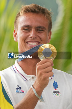 2024-08-05 - Kauli Vaast of France Gold medal, Surfing, Men's Gold Medal Match during the Olympic Games Paris 2024 on 6 August 2024 at Teahupo'o in Tahiti, French Polynesia - OLYMPIC GAMES PARIS 2024 - 06/08 - OLYMPIC GAMES PARIS 2024 - OLYMPIC GAMES