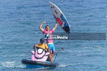 2024-08-05 - Kauli Vaast of France Gold medal, Surfing, Men's Gold Medal Match during the Olympic Games Paris 2024 on 6 August 2024 at Teahupo'o in Tahiti, French Polynesia - OLYMPIC GAMES PARIS 2024 - 06/08 - OLYMPIC GAMES PARIS 2024 - OLYMPIC GAMES