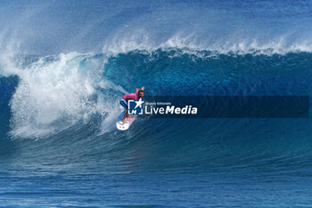 2024-08-05 - Kauli Vaast of France Gold medal, Surfing, Men's Gold Medal Match during the Olympic Games Paris 2024 on 6 August 2024 at Teahupo'o in Tahiti, French Polynesia - OLYMPIC GAMES PARIS 2024 - 06/08 - OLYMPIC GAMES PARIS 2024 - OLYMPIC GAMES