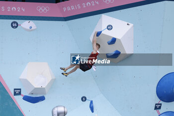 2024-08-09 - SCHUBERT Jakob of Austria Climbing Men's Boulder & Lead, Final Lead during the Olympic Games Paris 2024 on 9 August 2024 at Le Bourget Sport Climbing Venue - OLYMPIC GAMES PARIS 2024 - 09/08 - OLYMPIC GAMES PARIS 2024 - OLYMPIC GAMES