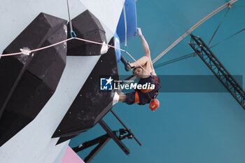 2024-08-09 - ROBERTS Toby of Great Britain Climbing Men's Boulder & Lead, Final Lead during the Olympic Games Paris 2024 on 9 August 2024 at Le Bourget Sport Climbing Venue - OLYMPIC GAMES PARIS 2024 - 09/08 - OLYMPIC GAMES PARIS 2024 - OLYMPIC GAMES