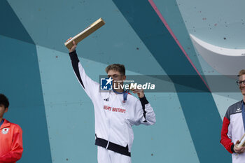 2024-08-09 - ROBERTS Toby of Great Britain Climbing Men's Boulder & Lead, Final Lead during the Olympic Games Paris 2024 on 9 August 2024 at Le Bourget Sport Climbing Venue - OLYMPIC GAMES PARIS 2024 - 09/08 - OLYMPIC GAMES PARIS 2024 - OLYMPIC GAMES