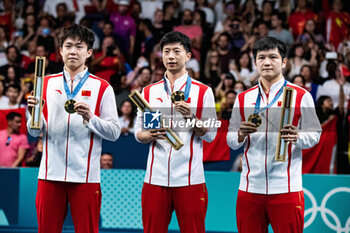 2024-08-09 - China Gold medal, Table Tennis, Men's Team during the Olympic Games Paris 2024 on 9 August 2024 at South Paris Arena in Paris, France - OLYMPIC GAMES PARIS 2024 - 09/08 - OLYMPIC GAMES PARIS 2024 - OLYMPIC GAMES