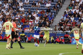 2024-08-09 - Michael Olise of France and Marc Pubill of Spain, Football, Men's Gold Medal Match between France and Spain during the Olympic Games Paris 2024 on 9 August 2024 at Parc des Princes in Paris, France - OLYMPIC GAMES PARIS 2024 - 09/08 - OLYMPIC GAMES PARIS 2024 - OLYMPIC GAMES