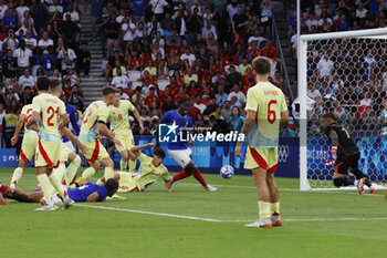 2024-08-09 - Castello Lukeba of France, Football, Men's Gold Medal Match between France and Spain during the Olympic Games Paris 2024 on 9 August 2024 at Parc des Princes in Paris, France - OLYMPIC GAMES PARIS 2024 - 09/08 - OLYMPIC GAMES PARIS 2024 - OLYMPIC GAMES