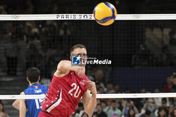 2024-08-09 - David Smith (USA), Volleyball, Men's Bronze Medal Match between Italy and United States during the Olympic Games Paris 2024 on 9 August 2024 at South Paris Arena in Paris, France - OLYMPIC GAMES PARIS 2024 - 09/08 - OLYMPIC GAMES PARIS 2024 - OLYMPIC GAMES