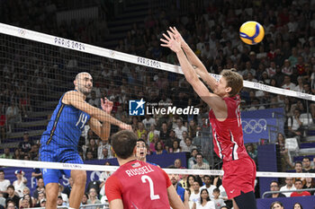 2024-08-09 - Gianluca Galassi (Italy), Volleyball, Men's Bronze Medal Match between Italy and United States during the Olympic Games Paris 2024 on 9 August 2024 at South Paris Arena in Paris, France - OLYMPIC GAMES PARIS 2024 - 09/08 - OLYMPIC GAMES PARIS 2024 - OLYMPIC GAMES