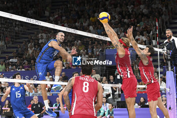 2024-08-09 - Gianluca Galassi (Italy), Volleyball, Men's Bronze Medal Match between Italy and United States during the Olympic Games Paris 2024 on 9 August 2024 at South Paris Arena in Paris, France - OLYMPIC GAMES PARIS 2024 - 09/08 - OLYMPIC GAMES PARIS 2024 - OLYMPIC GAMES