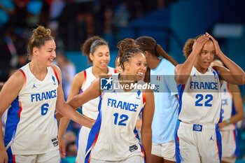 2024-08-09 - Alexia Chery, Iliana Rupert, Marième Badiane of France, Basketball, Women's Semifinal between France and Belgium during the Olympic Games Paris 2024 on 9 August 2024 at Bercy Arena in Paris, France - OLYMPIC GAMES PARIS 2024 - 09/08 - OLYMPIC GAMES PARIS 2024 - OLYMPIC GAMES