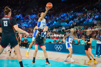 2024-08-09 - Janelle Salaün of France and Antonia Delaere of Belgium, Basketball, Women's Semifinal between France and Belgium during the Olympic Games Paris 2024 on 9 August 2024 at Bercy Arena in Paris, France - OLYMPIC GAMES PARIS 2024 - 09/08 - OLYMPIC GAMES PARIS 2024 - OLYMPIC GAMES