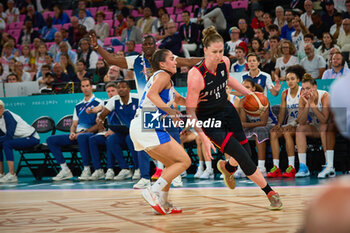 2024-08-09 - Emma Meesseman of Belgium and Marine Fauthoux of France, Basketball, Women's Semifinal between France and Belgium during the Olympic Games Paris 2024 on 9 August 2024 at Bercy Arena in Paris, France - OLYMPIC GAMES PARIS 2024 - 09/08 - OLYMPIC GAMES PARIS 2024 - OLYMPIC GAMES