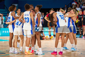 2024-08-09 - Players of France, Basketball, Women's Semifinal between France and Belgium during the Olympic Games Paris 2024 on 9 August 2024 at Bercy Arena in Paris, France - OLYMPIC GAMES PARIS 2024 - 09/08 - OLYMPIC GAMES PARIS 2024 - OLYMPIC GAMES