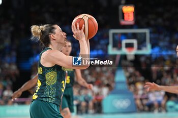 2024-08-09 - Sami Whitcomb (AUS), Basketball, Women's Semifinal between United States and Australia during the Olympic Games Paris 2024 on 9 August 2024 at Bercy Arena in Paris, France - OLYMPIC GAMES PARIS 2024 - 09/08 - OLYMPIC GAMES PARIS 2024 - OLYMPIC GAMES