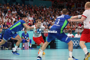 2024-08-09 - Mathias Gidsel (Denmark), Handball, Men's Semifinal between Slovenia and Denmark during the Olympic Games Paris 2024 on 9 August 2024 at Pierre Mauroy stadium in Villeneuve-d'Ascq near Lille, France - OLYMPIC GAMES PARIS 2024 - 09/08 - OLYMPIC GAMES PARIS 2024 - OLYMPIC GAMES