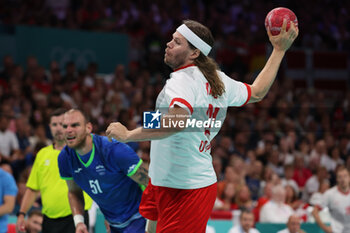 2024-08-09 - Mikkel Hansen (Denmark), Handball, Men's Semifinal between Slovenia and Denmark during the Olympic Games Paris 2024 on 9 August 2024 at Pierre Mauroy stadium in Villeneuve-d'Ascq near Lille, France - OLYMPIC GAMES PARIS 2024 - 09/08 - OLYMPIC GAMES PARIS 2024 - OLYMPIC GAMES