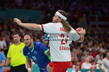 2024-08-09 - Mikkel Hansen (Denmark), Handball, Men's Semifinal between Slovenia and Denmark during the Olympic Games Paris 2024 on 9 August 2024 at Pierre Mauroy stadium in Villeneuve-d'Ascq near Lille, France - OLYMPIC GAMES PARIS 2024 - 09/08 - OLYMPIC GAMES PARIS 2024 - OLYMPIC GAMES