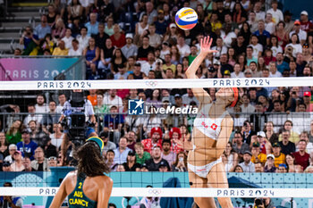 2024-08-09 - Tanja Hueberli (SUI), Beach Volleyball, Women's Bronze Medal Match between Australia and Switzerland during the Olympic Games Paris 2024 on 9 August 2024 at Eiffel Tower Stadium in Paris, France - OLYMPIC GAMES PARIS 2024 - 09/08 - OLYMPIC GAMES PARIS 2024 - OLYMPIC GAMES