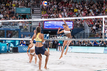 2024-08-09 - Brandie Wilkerson (CAN), Beach Volleyball, Women's Gold Medal Match between Brazil and Canada during the Olympic Games Paris 2024 on 9 August 2024 at Eiffel Tower Stadium in Paris, France - OLYMPIC GAMES PARIS 2024 - 09/08 - OLYMPIC GAMES PARIS 2024 - OLYMPIC GAMES