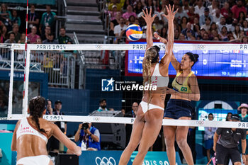 2024-08-09 - Ana Patricia Silva Ramos (BRA), Beach Volleyball, Women's Gold Medal Match between Brazil and Canada during the Olympic Games Paris 2024 on 9 August 2024 at Eiffel Tower Stadium in Paris, France - OLYMPIC GAMES PARIS 2024 - 09/08 - OLYMPIC GAMES PARIS 2024 - OLYMPIC GAMES