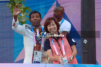 2024-08-10 - Haile Gebreselassie. Matathon legend, at the start - MEN'S MARATHON - OLYMPIC GAMES PARIS 2024 - OLYMPIC GAMES