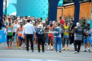 2024-08-10 - Before the Start - MEN'S MARATHON - OLYMPIC GAMES PARIS 2024 - OLYMPIC GAMES