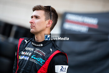 2024-02-23 - CAMPBELL Matt (aus), Porsche Penske Motorsport, Porsche 963, portrait during the Prologue of the 2024 FIA World Endurance Championship, from February 24 to 26, 2024 on the Losail International Circuit in Lusail, Qatar - FIA WEC - PROLOGUE 2024 - QATAR - ENDURANCE - MOTORS