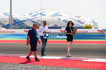2024-02-24 - FREITAS Eduardo, Race Director, portrait, WEISHARD Lisa, ACO Sporting Delegate, portrait during the Prologue of the 2024 FIA World Endurance Championship, from February 24 to 26, 2024 on the Losail International Circuit in Lusail, Qatar - FIA WEC - PROLOGUE 2024 - QATAR - ENDURANCE - MOTORS