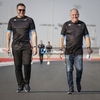 2024-02-25 - SINAULT Philippe (fra), Team Principal of Alpine Endurance Team, portrait BIZZOCA Giuseppe, Deputy General Director of Signatech racing, portrait during the Prologue of the 2024 FIA World Endurance Championship, from February 24 to 26, 2024 on the Losail International Circuit in Lusail, Qatar - FIA WEC - PROLOGUE 2024 - QATAR - ENDURANCE - MOTORS