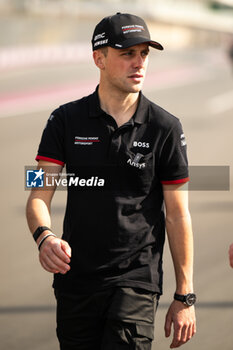 2024-02-25 - VANTHOOR Laurens (bel), Porsche Penske Motorsport, Porsche 936, portrait during the Prologue of the 2024 FIA World Endurance Championship, from February 24 to 26, 2024 on the Losail International Circuit in Lusail, Qatar - FIA WEC - PROLOGUE 2024 - QATAR - ENDURANCE - MOTORS