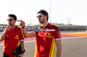 2024-02-25 - GIOVINAZZI Antonio (ita), Ferrari AF Corse, Ferrari 499P, portrait during the Prologue of the 2024 FIA World Endurance Championship, from February 24 to 26, 2024 on the Losail International Circuit in Lusail, Qatar - FIA WEC - PROLOGUE 2024 - QATAR - ENDURANCE - MOTORS