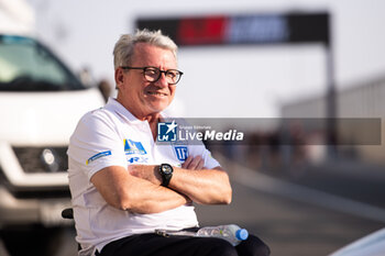 2024-02-25 - DUQUEINE Gilles, General Director of Duqueine, portrait during the Prologue of the 2024 FIA World Endurance Championship, from February 24 to 26, 2024 on the Losail International Circuit in Lusail, Qatar - FIA WEC - PROLOGUE 2024 - QATAR - ENDURANCE - MOTORS