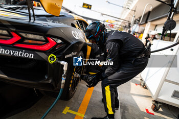 2024-02-26 - 81 EASTWOOD Charlie (irl), ANDRADE Rui (ang), VAN ROMPUY Tom (bel), TF Sport, Corvette Z06 GT3.R #81, action pit stop during the Prologue of the 2024 FIA World Endurance Championship, from February 24 to 26, 2024 on the Losail International Circuit in Lusail, Qatar - FIA WEC - PROLOGUE 2024 - QATAR - ENDURANCE - MOTORS