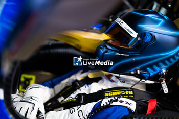2024-02-26 - BAMBER Earl (nzl), Cadillac Racing, Cadillac V-Series.R, portrait during the Prologue of the 2024 FIA World Endurance Championship, from February 24 to 26, 2024 on the Losail International Circuit in Lusail, Qatar - FIA WEC - PROLOGUE 2024 - QATAR - ENDURANCE - MOTORS