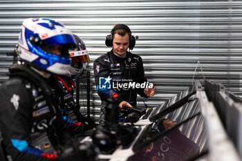 2024-02-26 - VANTHOOR Dries (bel), BMW M Team WRT, BMW Hybrid V8, portrait during the Prologue of the 2024 FIA World Endurance Championship, from February 24 to 26, 2024 on the Losail International Circuit in Lusail, Qatar - FIA WEC - PROLOGUE 2024 - QATAR - ENDURANCE - MOTORS