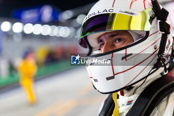 2024-02-26 - LYNN Alex (gbr), Cadillac Racing, Cadillac V-Series.R, portrait during the Prologue of the 2024 FIA World Endurance Championship, from February 24 to 26, 2024 on the Losail International Circuit in Lusail, Qatar - FIA WEC - PROLOGUE 2024 - QATAR - ENDURANCE - MOTORS