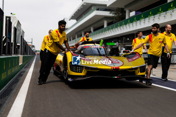 2024-02-26 - 83 KUBICA Robert (pol), SHWARTZMAN Robert (isr), YE Yifei (chn), AF Corse, Ferrari 499P #83, pitlane, during the Prologue of the 2024 FIA World Endurance Championship, from February 24 to 26, 2024 on the Losail International Circuit in Lusail, Qatar - FIA WEC - PROLOGUE 2024 - QATAR - ENDURANCE - MOTORS
