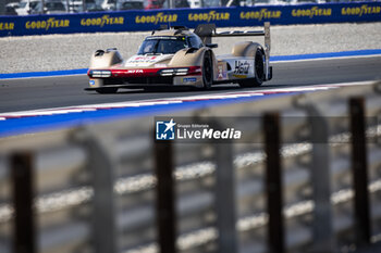 2024-02-27 - 38 RASMUSSEN Oliver (dnk), HANSON Philip (gbr), BUTTON Jenson (gbr), Hertz Team Jota, Porsche 963 #38, action during the Prologue of the 2024 FIA World Endurance Championship, from February 24 to 26, 2024 on the Losail International Circuit in Lusail, Qatar - FIA WEC - PROLOGUE 2024 - QATAR - ENDURANCE - MOTORS